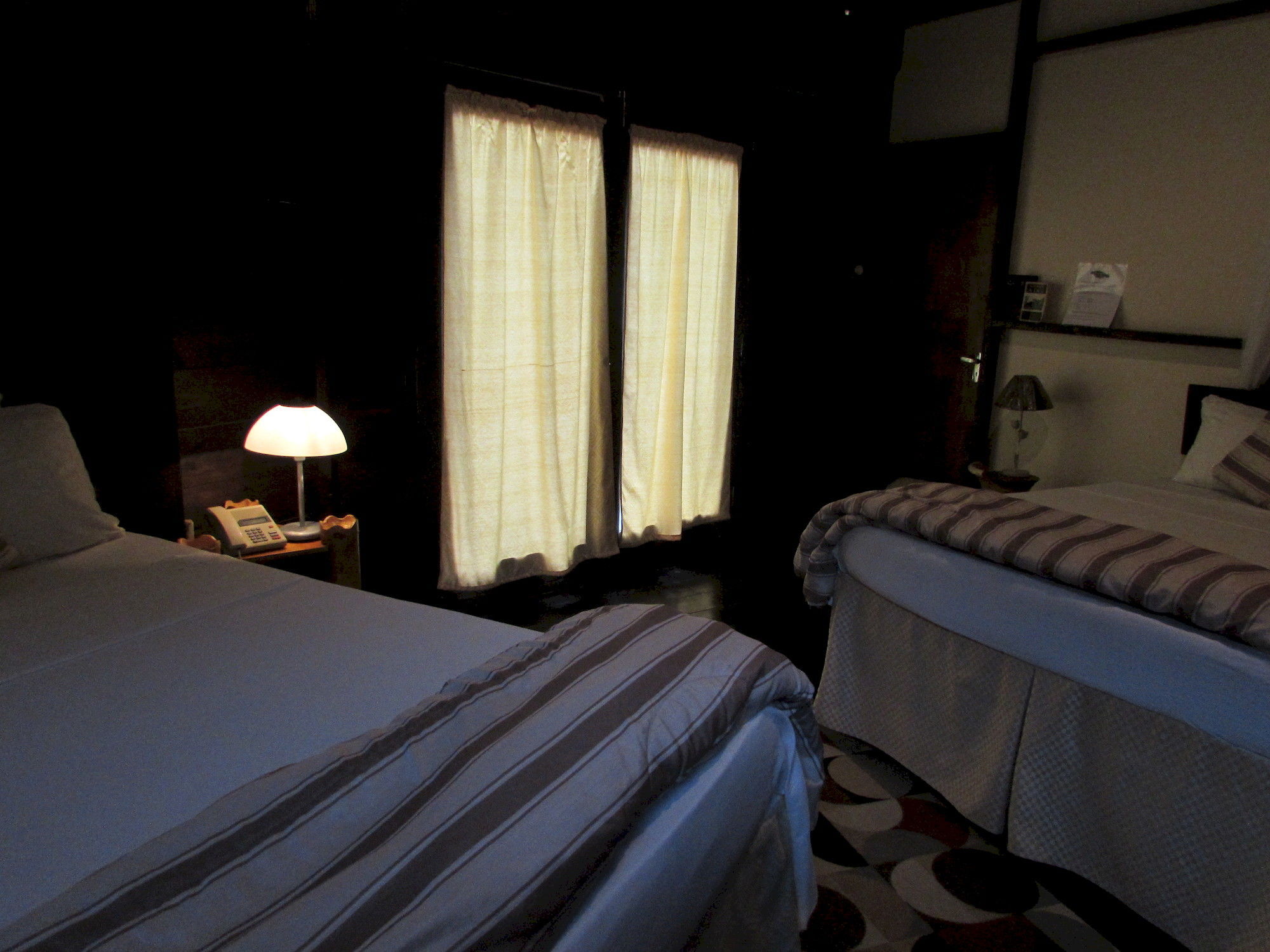 Rafjam Bed & Breakfast Кингстон Экстерьер фото